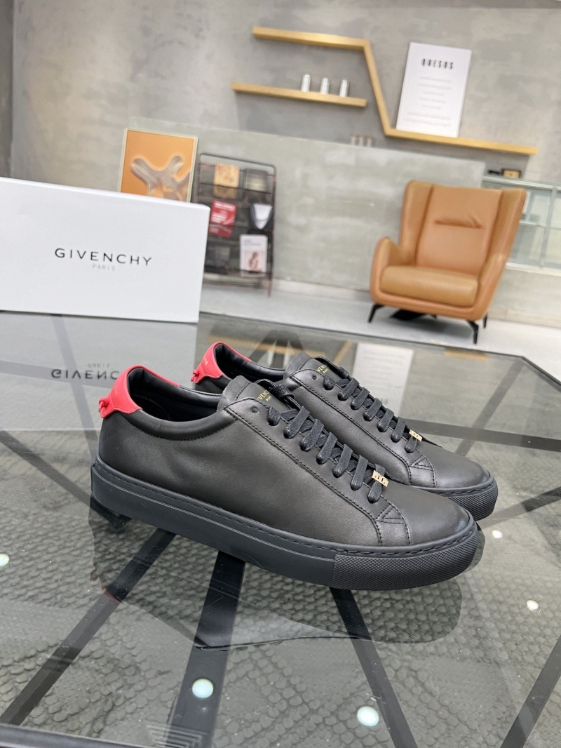 Givenchy Sneakers